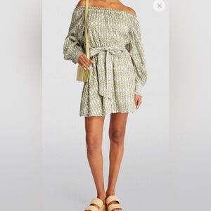 Alice + Olivia  Mary off the shoulder mini dress size Medium